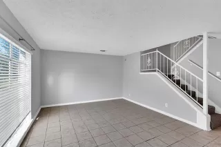 Photo #4: 21072486 Listing