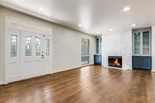 Photo #3: 21072818 Listing