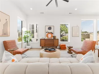 More Details about MLS # 21073866 : 2015 N PRAIRIE AVENUE #101