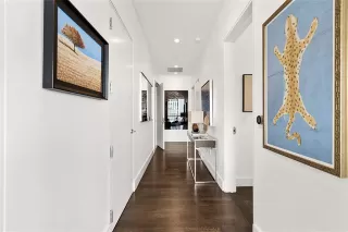 Photo #3: 21074732 Listing