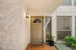 Photo #6: 21075259 Listing