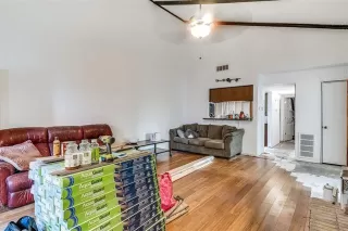 Photo #2: 21075321 Listing 