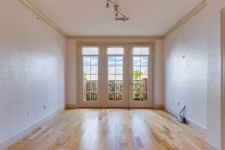 Photo #4: 21075368 Listing 