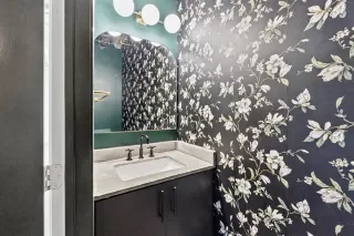 Photo #4: 21075575 Listing