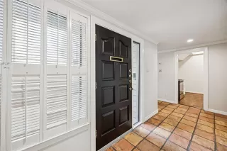 Photo #3: 21075576 Listing