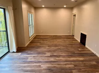 Photo #2: 21075608 Listing 