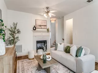 Photo #5: 21075692 Listing 