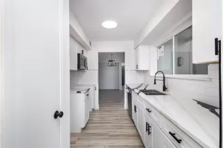 Photo #3: 21076230 Listing 