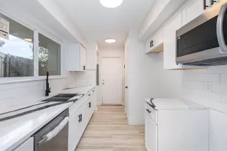 Photo #6: 21076230 Listing 