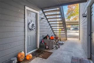 Photo #2: 21076471 Listing