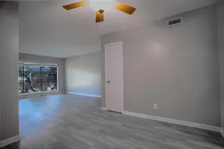 Photo #6: 21076739 Listing 