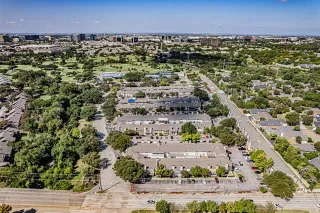 Photo #3: 21077520 Listing