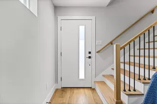 Photo #3: 21077755 Listing