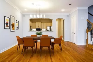 Photo #4: 21077889 Listing