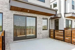 Photo #5: 21077952 Listing 