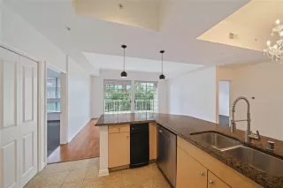 Photo #2: 21078733 Listing