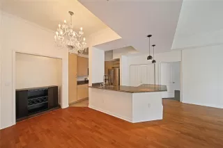 Photo #5: 21078733 Listing