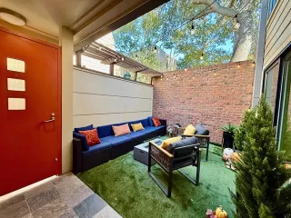 Photo #2: 21078743 Listing 