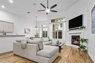 Primary Photo for MLS#: 21078927