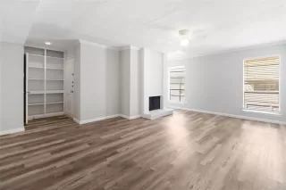 Photo #3: 21079003 Listing