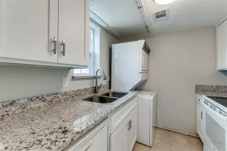 Photo #6: 21079135 Listing 