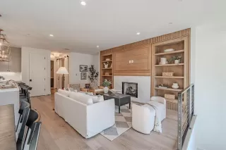 Photo #5: 21079708 Listing 