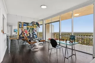 Photo #2: 21079804 Listing 