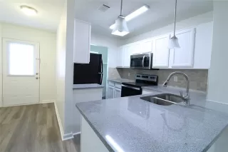 Photo #2: 21080055 Listing 