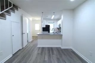 Photo #4: 21080055 Listing 