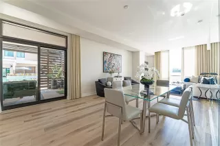 Photo #5: 21080809 Listing 