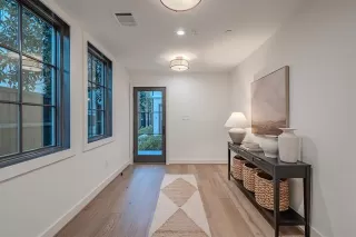 Photo #4: 21080997 Listing 