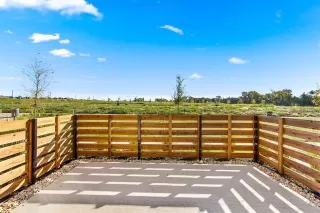 Photo #4: 21081002 Listing 