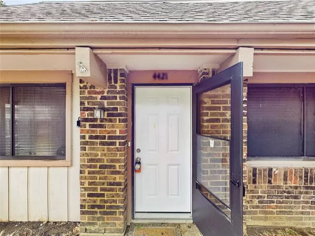 MLS: 21081096 Condo For Sale