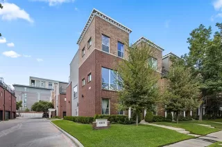 More Details about MLS # 21081387 : 4411 MCKINNEY AVENUE #1