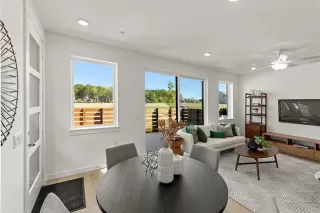 Photo #5: 21081836 Listing