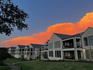 Photo #6: 21081857 Listing