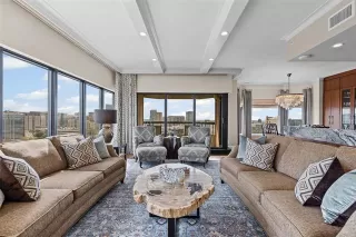 Photo #4: 21081869 Listing 