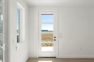 Photo #4: 21081877 Listing