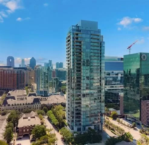 MLS: 21082079 Condo For Sale