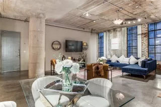 Photo #2: 21082266 Listing