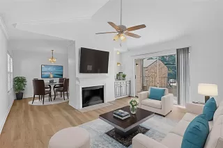 Photo #4: 21082365 Listing 