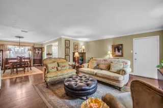 Photo #3: 21082576 Listing 