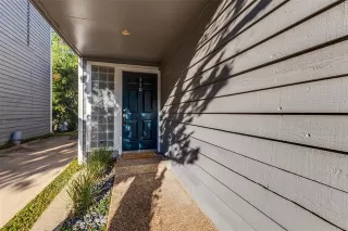 Photo #3: 21082832 Listing