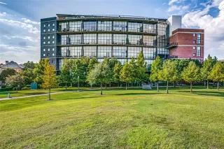 Photo #3: 21082893 Listing 