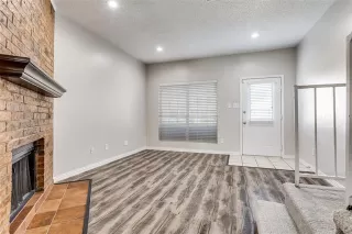 Photo #6: 21082923 Listing 