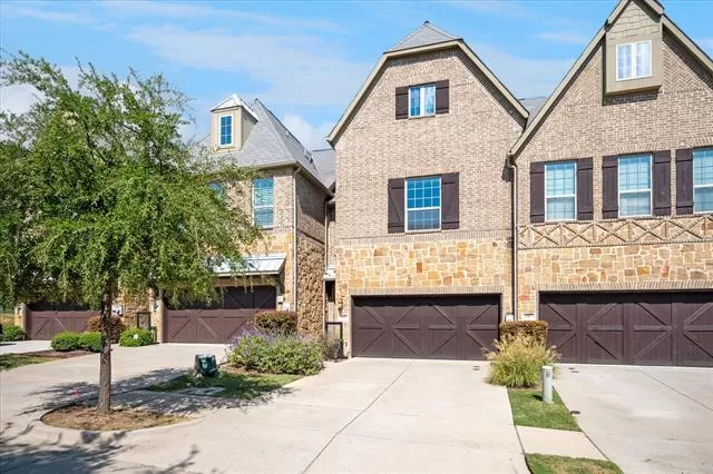 MLS: 21082969 Condo For Sale