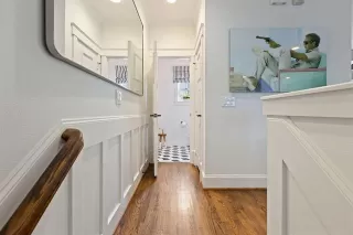 Photo #4: 21083236 Listing 