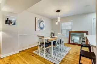 Photo #5: 21083662 Listing