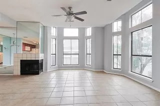 Photo #2: 21084332 Listing 