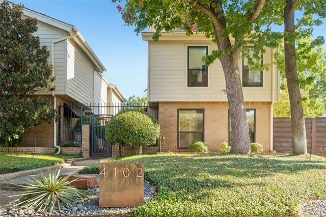 MLS: 21084914 Condo For Sale